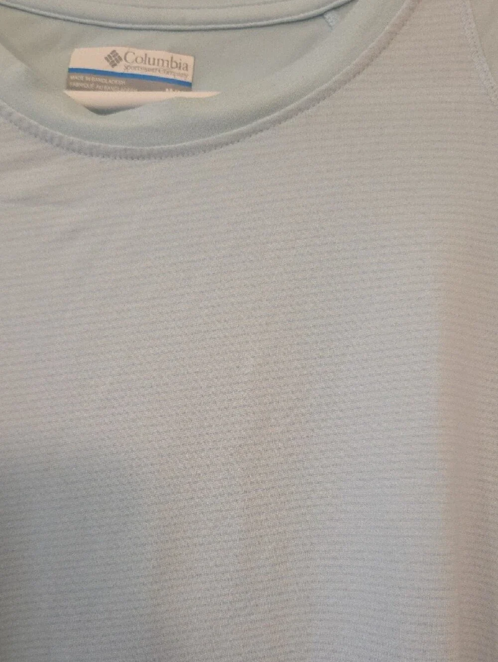 Columbia Light Blue Striped Long-Sleeve Performance Top Size Medium